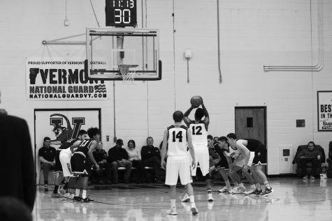 Basketball rallies against cancer