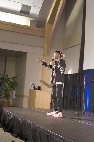 Young comedian laughs off travel dilemma