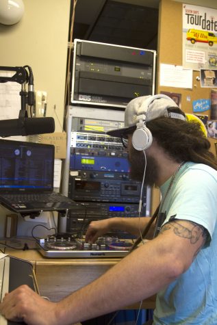 UVM radio station tunes up more DJs