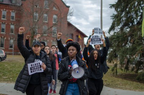 Students call for resignations