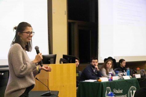 SGA passes resolution in support of peer advising