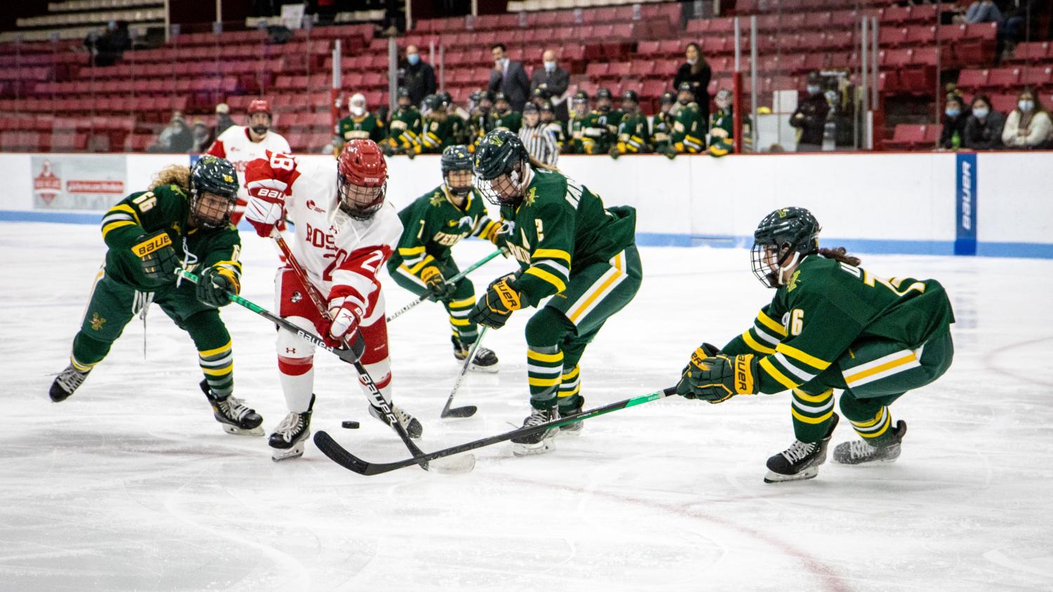 The Vermont Cynic Uvm Womens Hockey Ties Bu Then Loses To Uconn 