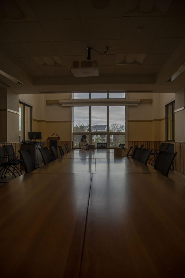 Senior Charlotte O’Brien studies in an empty conference room inside of Aiken Nov. 17.