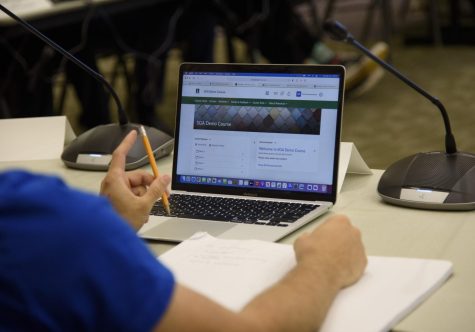 An SGA senator following a demonstration of the new learning management system Brightspace, during SGA’s weekly meeting in the Livak Ballroom Sept. 20. Brightspace will be partially implemented in spring 2023, with a full implementation in the fall of next year.