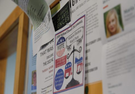 A sign promoting a midterm election watch party by the UVM Political Science Club in Lafayette Hall Nov. 5. 